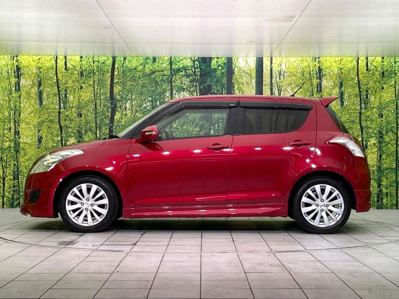 2012 Suzuki Swift DBA-ZC72S (UW-6a54591a9842c)[19]