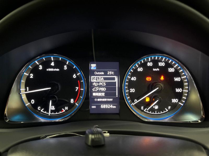 2018 Toyota Harrier DBA-ZSU60W (UW-6a545937dcb92)[10]