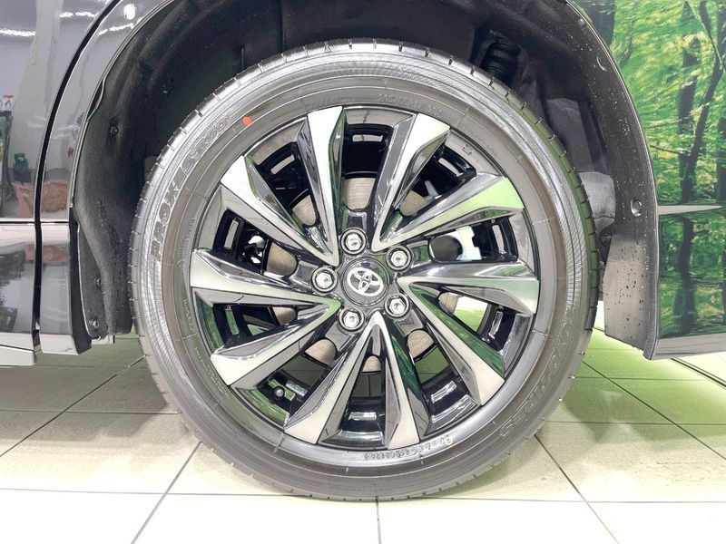 2026 Toyota Voxy 6AA-ZWR90W (UW-6a54596f9e9fb)[5]