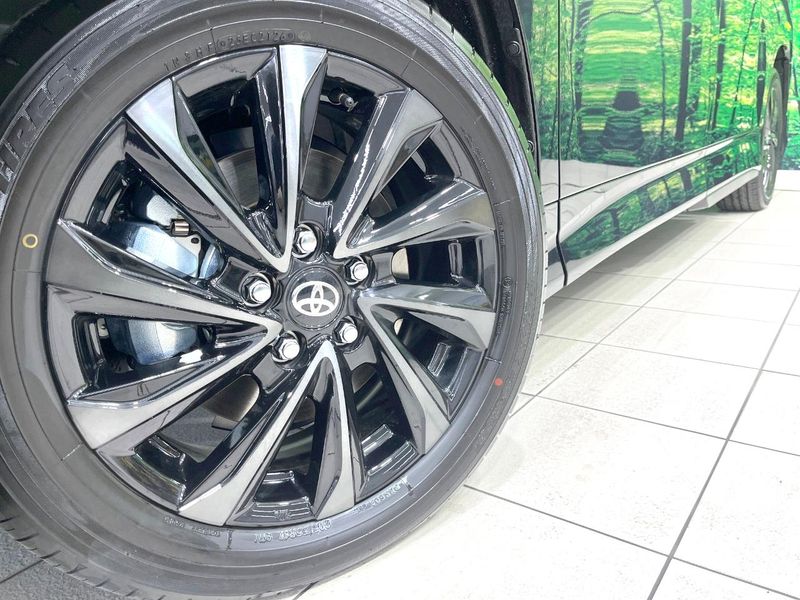 2026 Toyota Voxy 6AA-ZWR90W (UW-6a54596f9e9fb)[4]