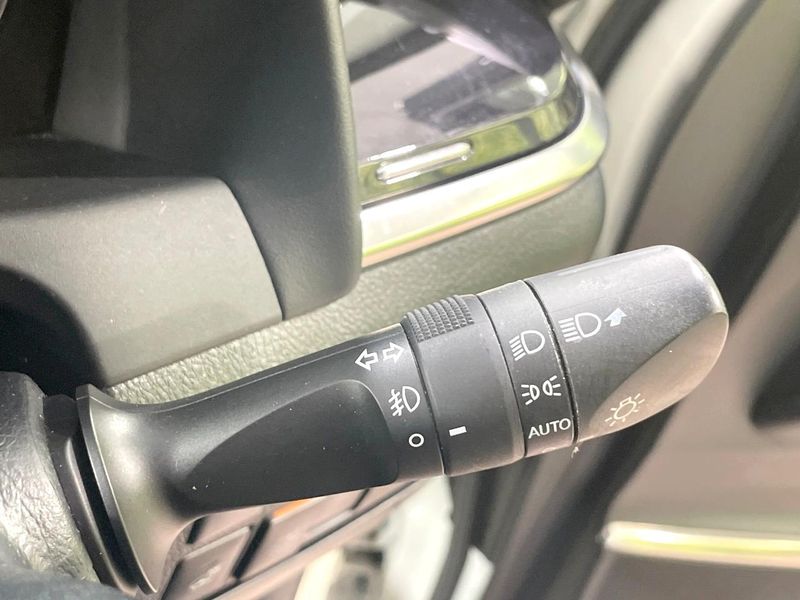 2019 Toyota Vellfire DBA-AGH30W (UW-6a55a72c3c6d6)[17]