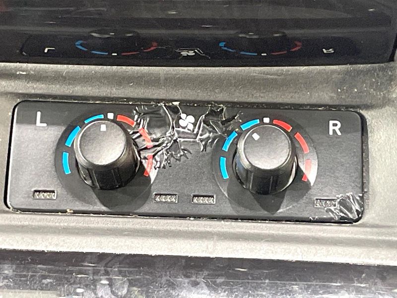 2019 Toyota Vellfire DBA-AGH30W (UW-6a55a72c3c6d6)[22]