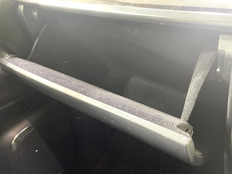 2019 Toyota Vellfire DBA-AGH30W (UW-6a55a72c3c6d6)[26]