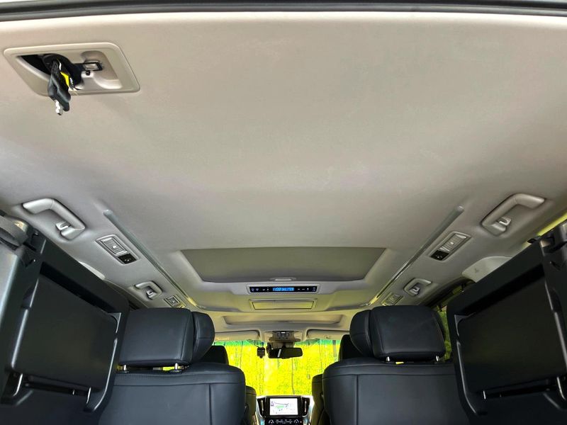 2023 Toyota Alphard 3BA-AGH30W (UW-6a55a7332b5bc)[17]