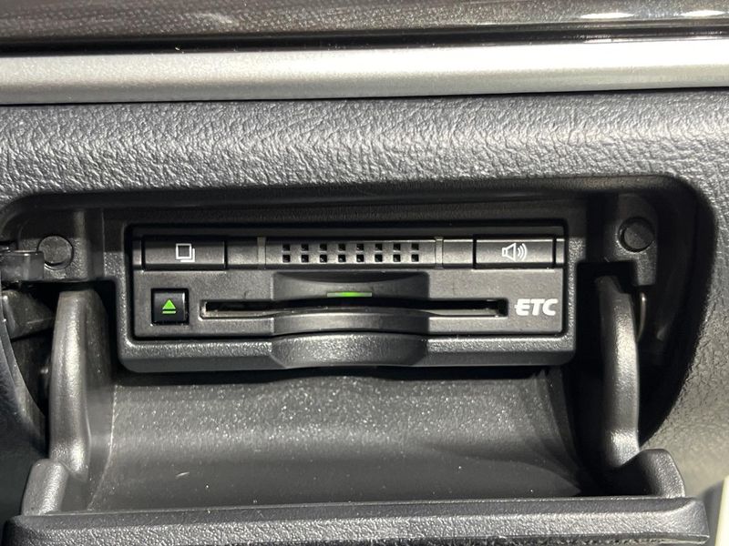 2015 Toyota Crown Hybrid DAA-AWS210 (UW-6a55a74bdb28e)[7]
