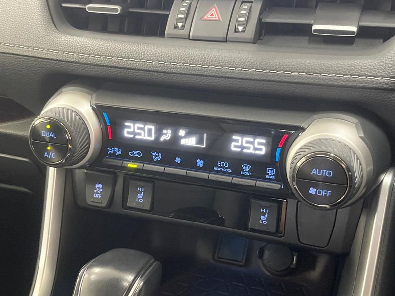2019 Toyota RAV4 6AA-AXAH54 (UW-6a55a74d8a844)[24]