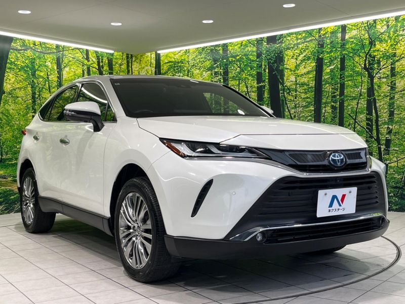 2022 Toyota Harrier Hybrid 6AA-AXUH80 (UW-6a55a758c7a90)[9]