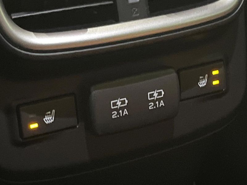 2022 Subaru Legacy Outback 4BA-BT5 (UW-6a55a7b0a8402)[29]