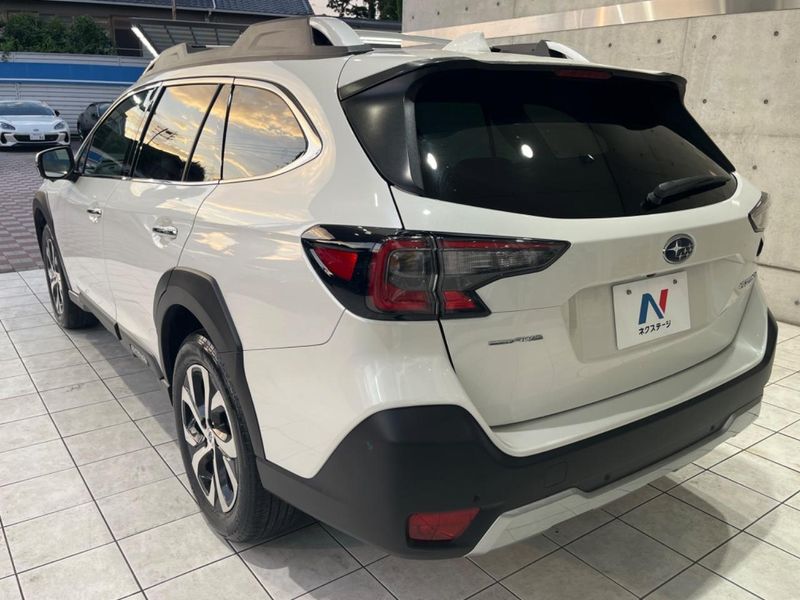 2022 Subaru Legacy Outback 4BA-BT5 (UW-6a55a7b0a8402)[11]