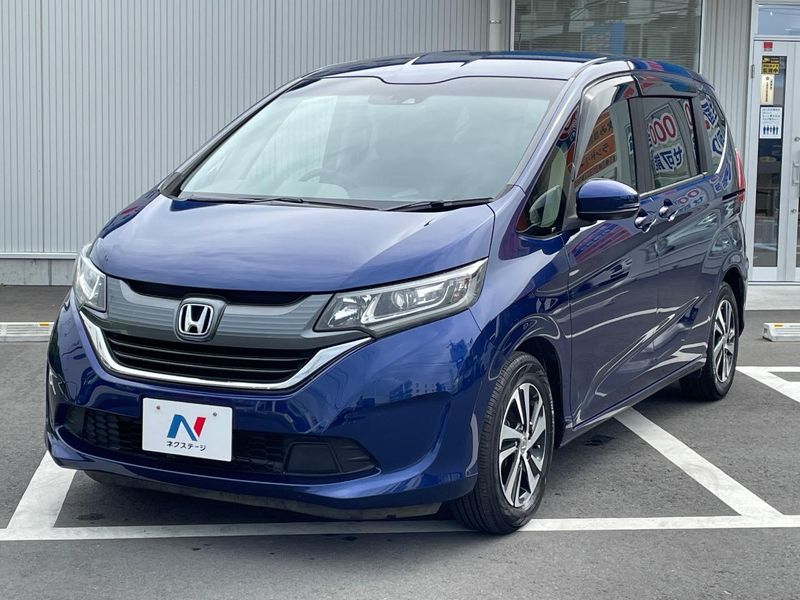 2017 Honda Freed Plus DBA-GB5 (UW-6a55a7e882dea)[11]