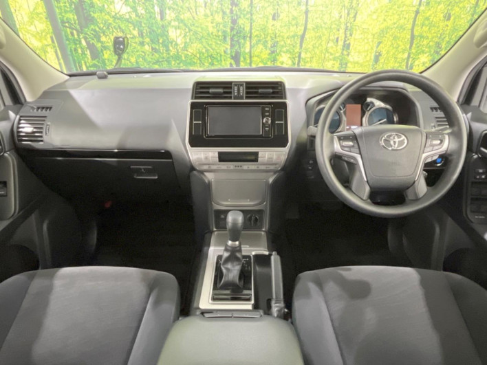 2018 Toyota Land Cruiser Prado LDA-GDJ150W (UW-6a55a7f124d31)[20]