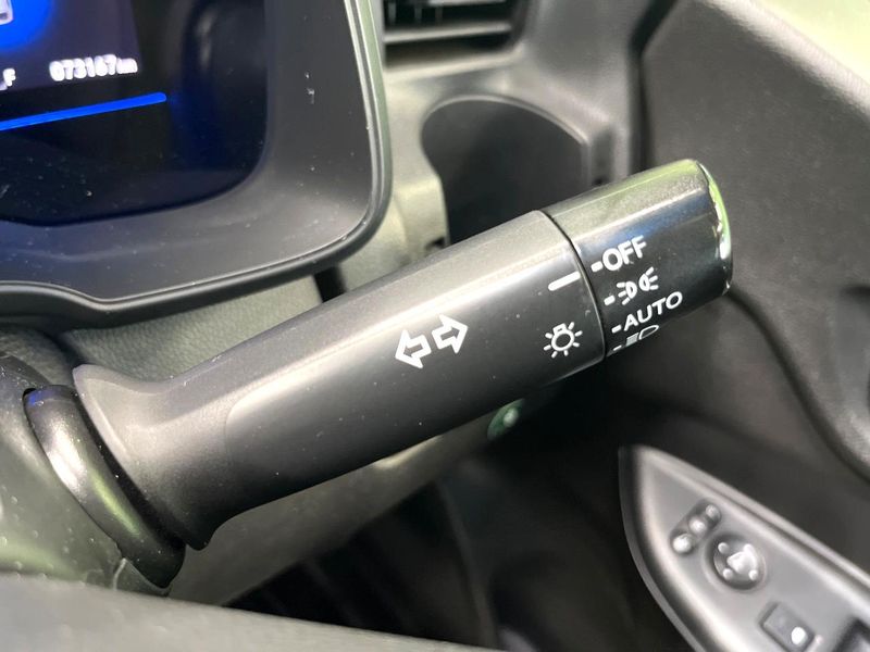 2013 Honda Fit Hybrid DAA-GP5 (UW-6a55a80edeadb)[25]