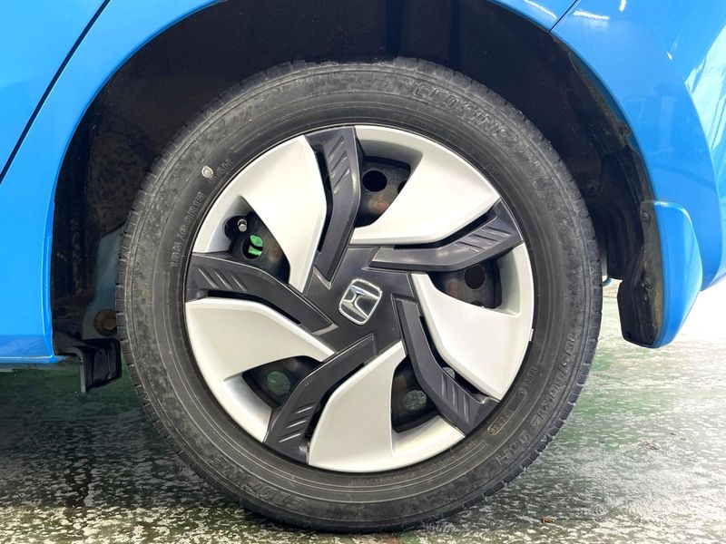 2013 Honda Fit Hybrid DAA-GP5 (UW-6a55a80edeadb)[12]