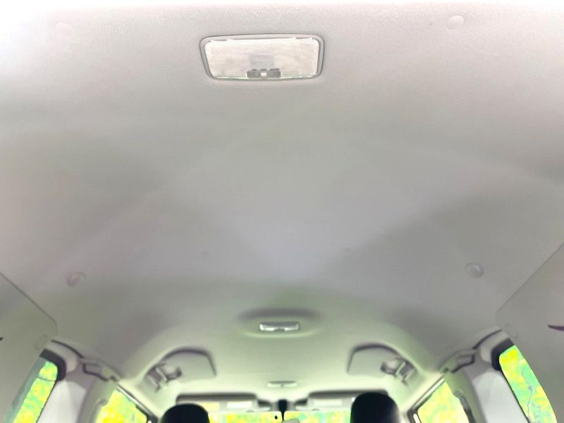 2011 Toyota FJ CRUISER CBA-GSJ15W (UW-6a55a819eddf4)[11]