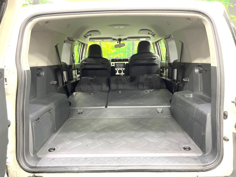 2011 Toyota FJ CRUISER CBA-GSJ15W (UW-6a55a819eddf4)[10]