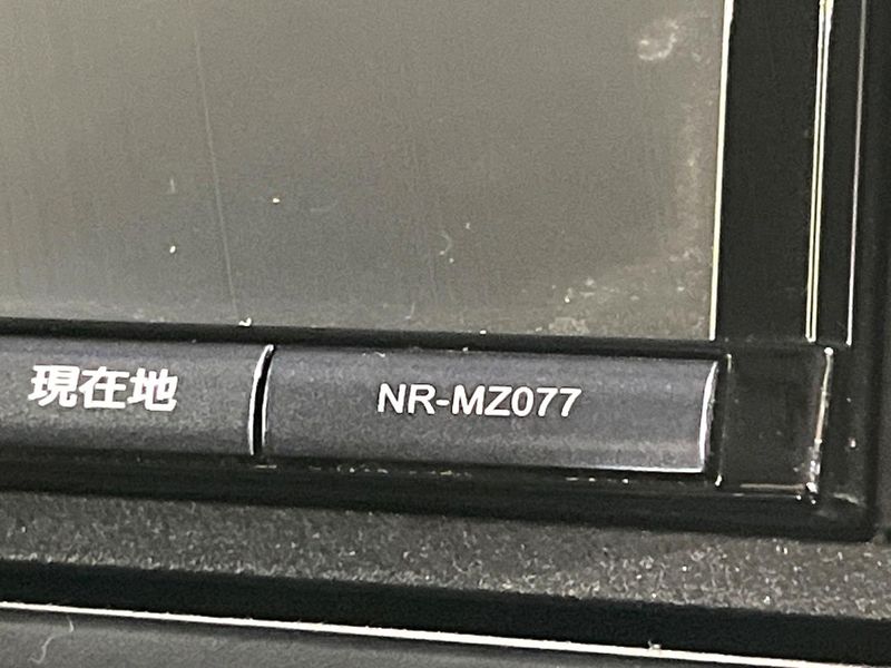 2016 Honda N-BOX CUSTOM DBA-JF1 (UW-6a55a86ba7d5e)[24]