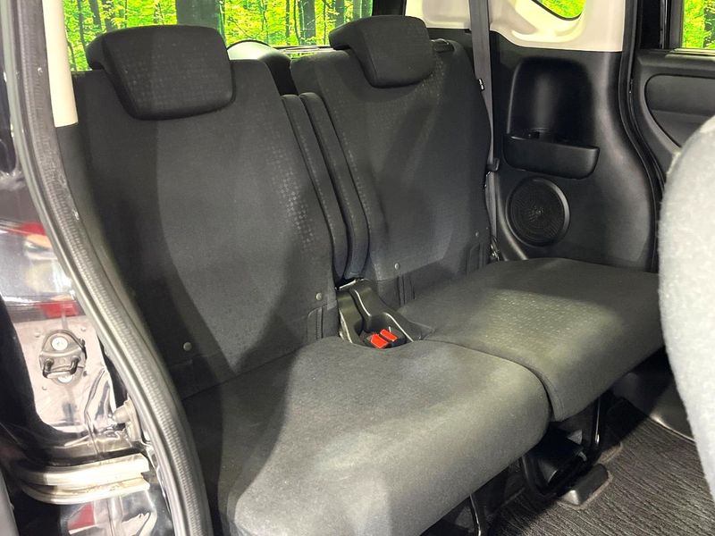 2016 Honda N-BOX CUSTOM DBA-JF1 (UW-6a55a86ba7d5e)[28]