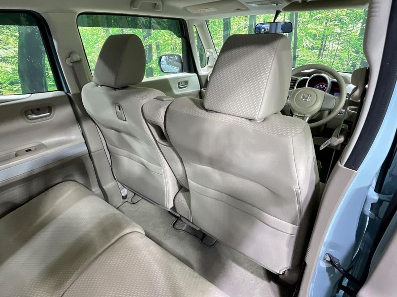 2016 Honda N-BOX Slash DBA-JF1 (UW-6a55a87166c16)[23]