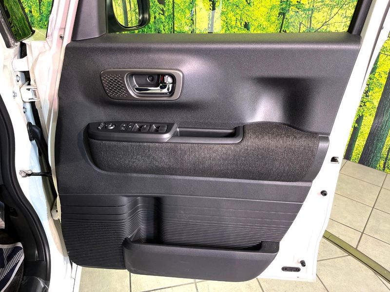 2025 Honda N-BOX CUSTOM 6BA-JF6 (UW-6a55a8a3cee57)[7]
