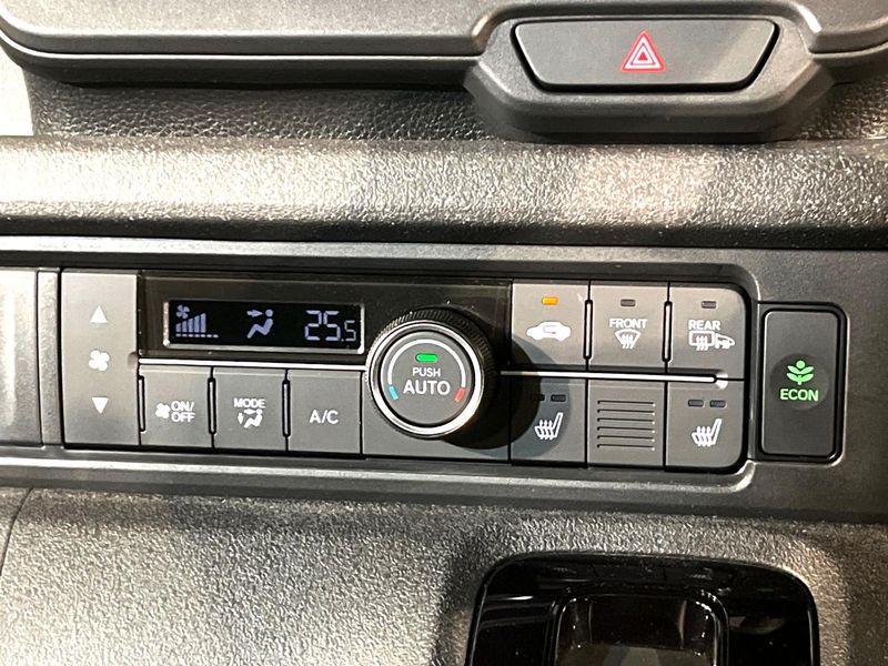 2025 Honda N-BOX CUSTOM 6BA-JF6 (UW-6a55a8a3cee57)[14]