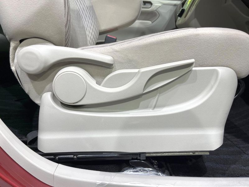 2016 Daihatsu Move DBA-LA150S (UW-6a55a8e1cb330)[23]