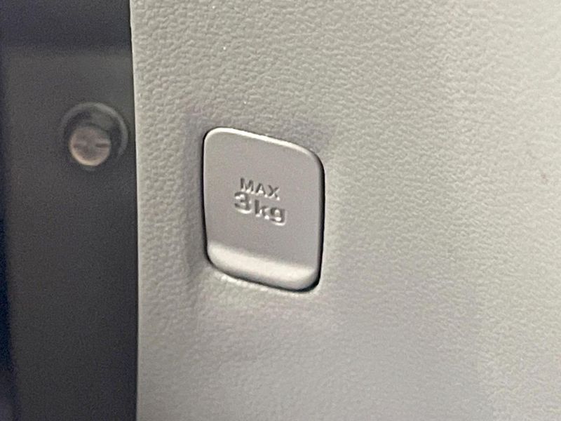 2013 Daihatsu Mira e:S DBA-LA300S (UW-6a55a8ee2b418)[28]