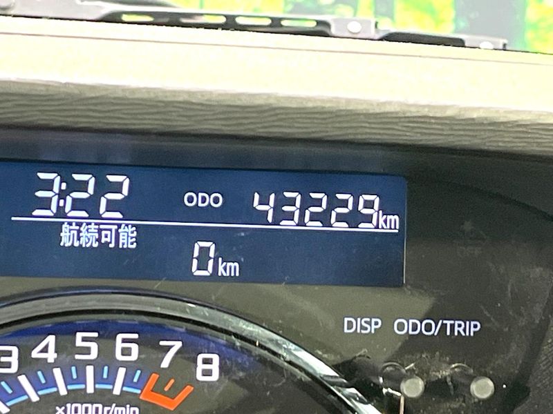 2017 Daihatsu Tanto DBA-LA600S (UW-6a55a8ff4d030)[2]