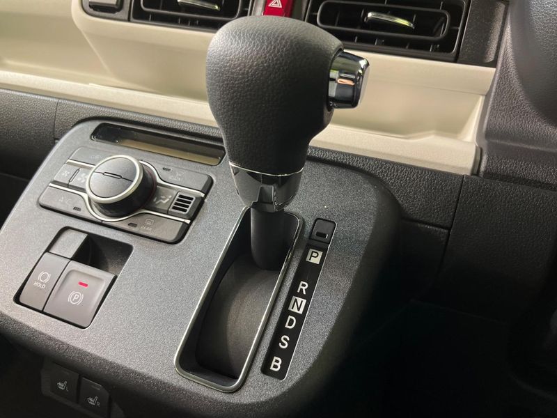 2023 Daihatsu Move Canbus 5BA-LA850S (UW-6a55a91c5f4f9)[19]