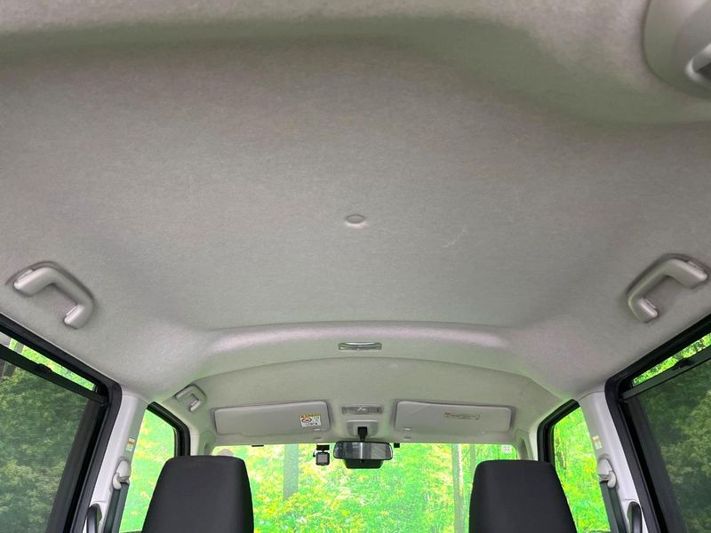 2020 Toyota Roomy 4BA-M900A (UW-6a55a936c139a)[12]