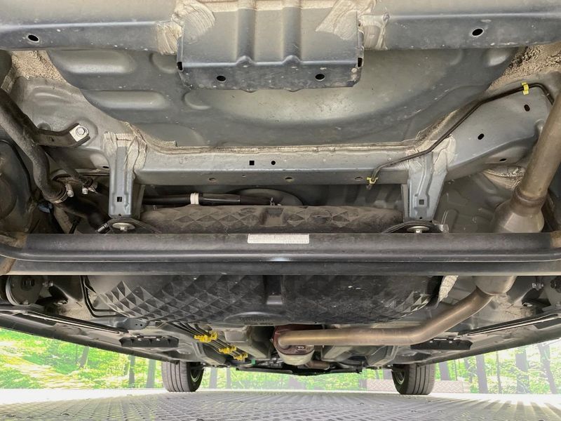 2021 Daihatsu Toll 4BA-M900S (UW-6a55a944136aa)[22]