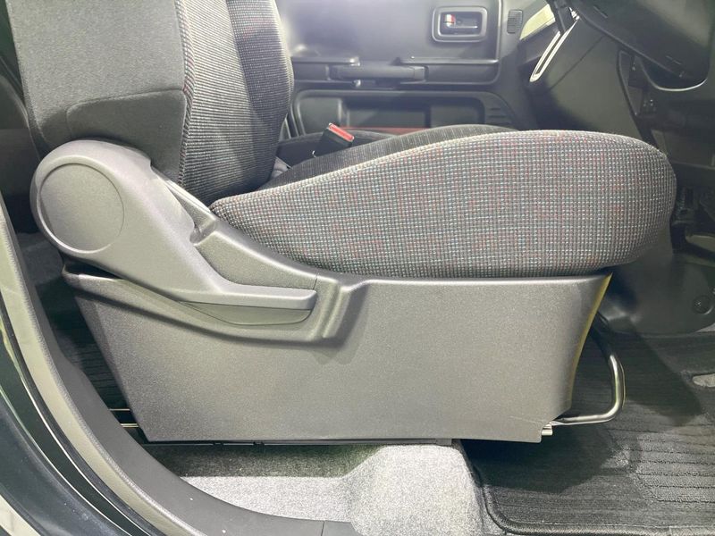 2021 Suzuki Spacia 5AA-MK53S (UW-6a55a97228ca3)[26]
