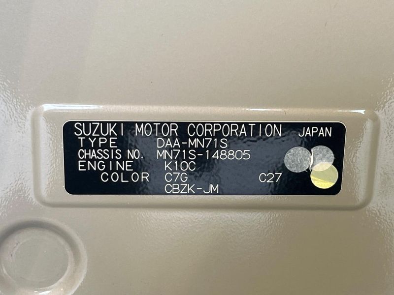 2019 Suzuki XBEE（クロスビー） DAA-MN71S (UW-6a55a98529052)[1]