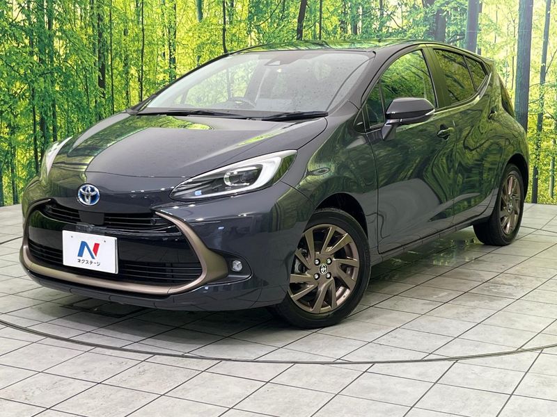 2024 Toyota Aqua 6AA-MXPK11 (UW-6a55a9cddc367)[0]