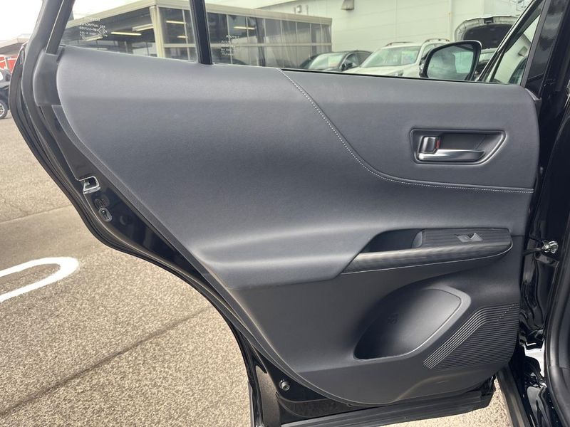 2023 Toyota Harrier 6BA-MXUA80 (UW-6a55a9dd3a0fd)[18]