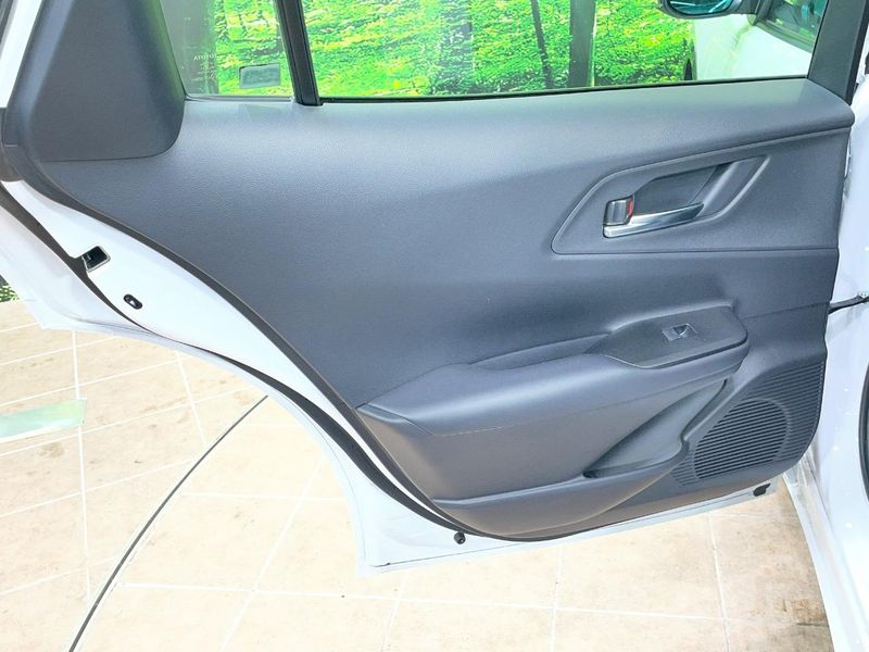 2024 Toyota Prius 6AA-MXWH60 (UW-6a55a9e59ee91)[28]