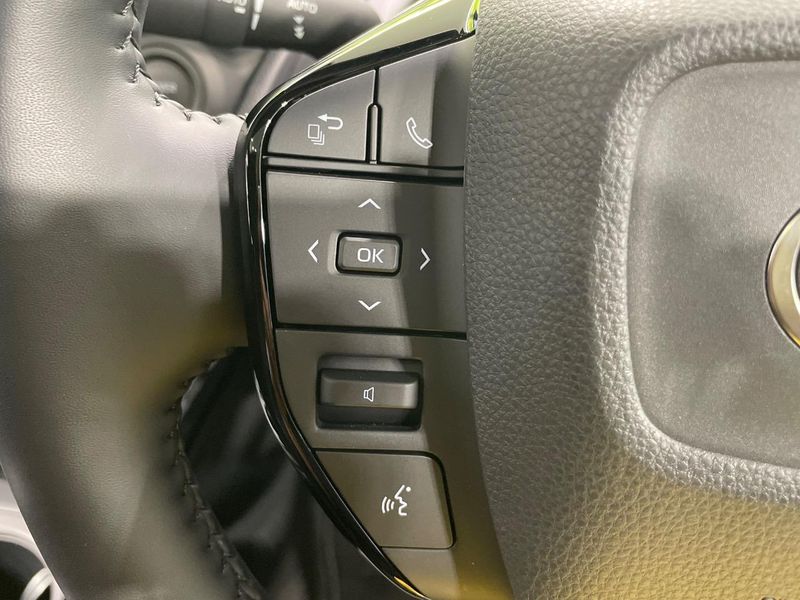 2024 Toyota Prius 6AA-MXWH60 (UW-6a55a9e59ee91)[5]