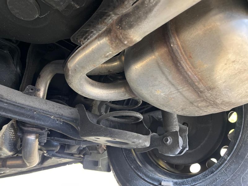 2019 Toyota Aqua DAA-NHP10 (UW-6a55aa0b43409)[11]