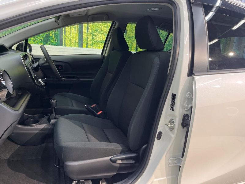 2019 Toyota Aqua DAA-NHP10 (UW-6a55aa0b43409)[19]