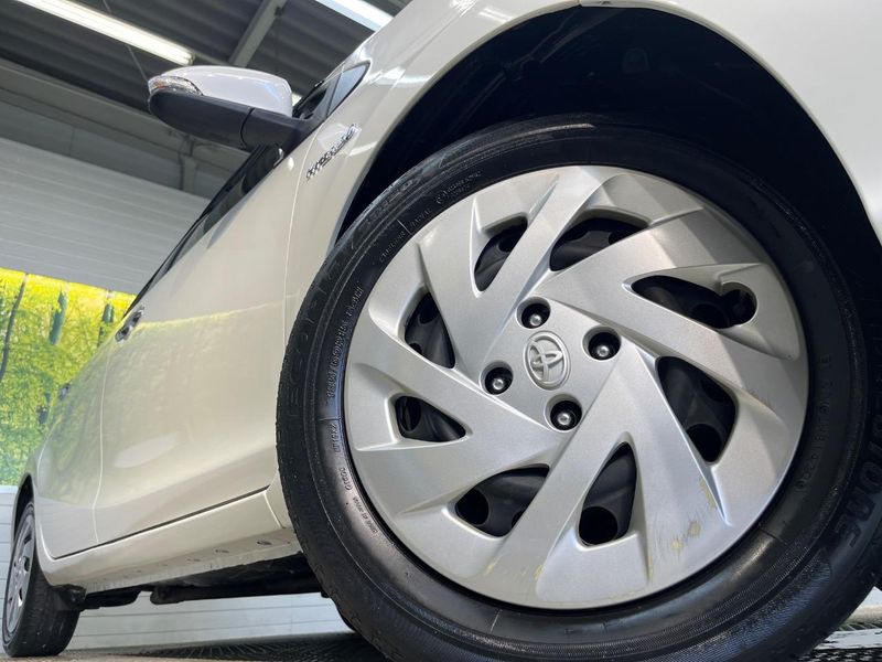 2019 Toyota Aqua DAA-NHP10 (UW-6a55aa0b43409)[29]