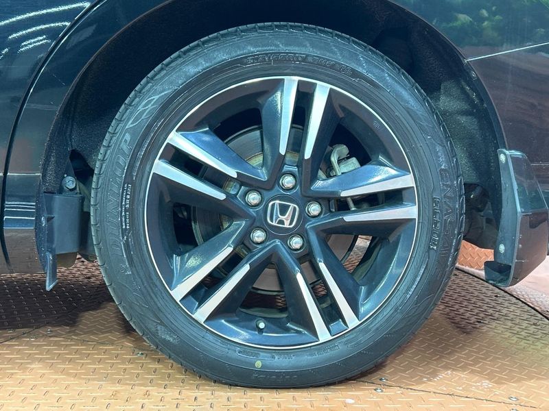 2017 Honda Odyssey Hybrid DAA-RC4 (UW-6a55aa243081d)[4]