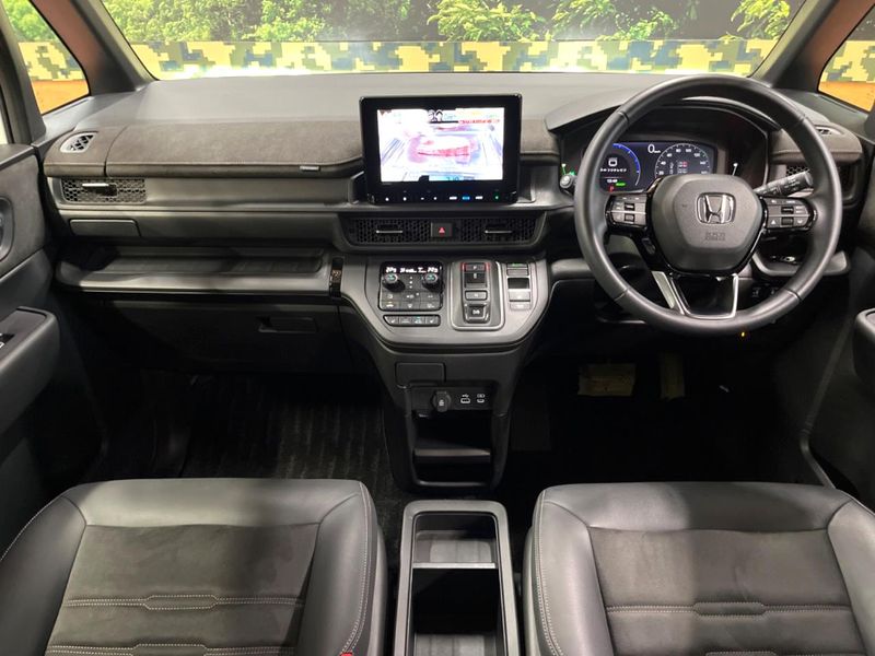2023 Honda Step Wagon 6AA-RP8 (UW-6a55aa2c76081)[24]
