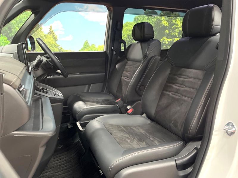 2023 Honda Step Wagon 6AA-RP8 (UW-6a55aa2c76081)[5]
