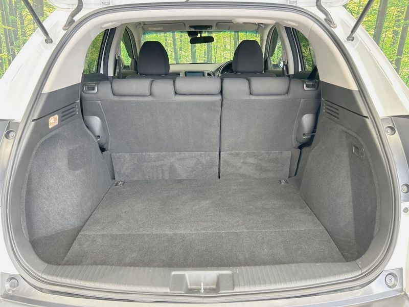 2016 Honda Vezel DAA-RU3 (UW-6a55aa30494f7)[13]