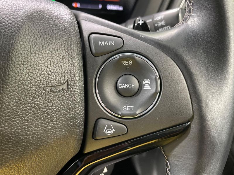 2017 Honda Vezel DAA-RU3 (UW-6a55aa31d9d64)[6]