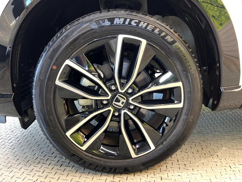 2021 Honda Vezel 6AA-RV5 (UW-6a55aa36f081d)[20]