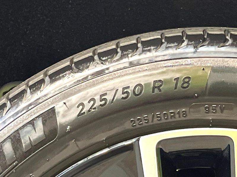 2021 Honda Vezel 6AA-RV5 (UW-6a55aa36f081d)[18]