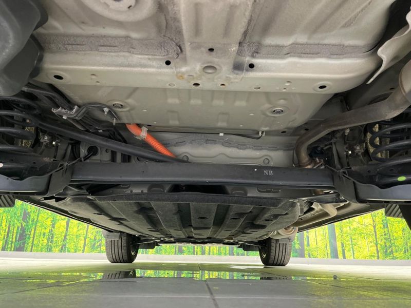 2022 Honda Vezel 6AA-RV5 (UW-6a55aa392f58d)[18]