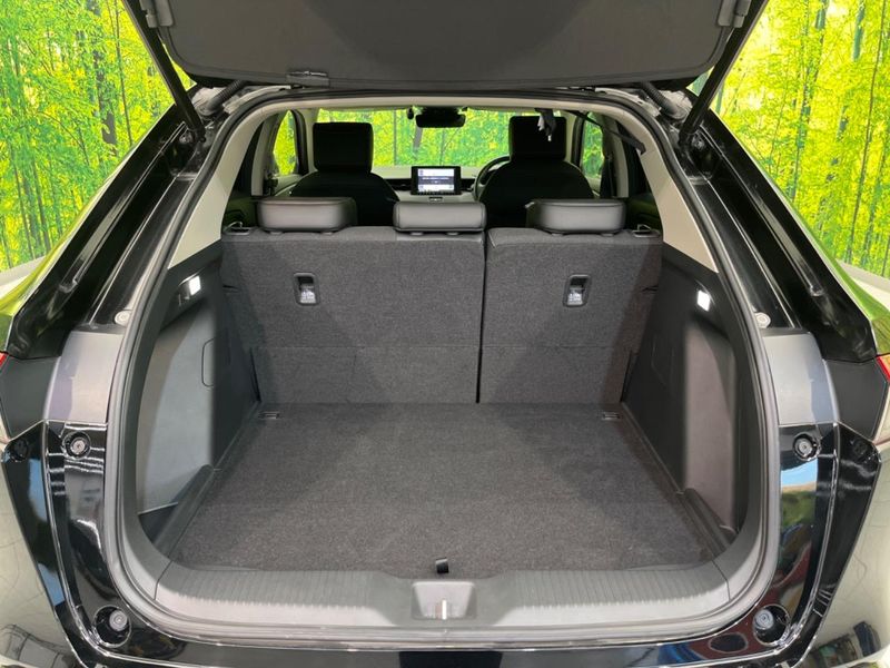 2022 Honda Vezel 6AA-RV5 (UW-6a55aa392f58d)[29]