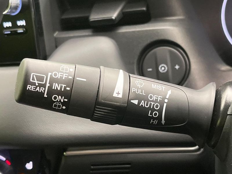2025 Honda Vezel 6AA-RV5 (UW-6a55aa40d11f5)[26]