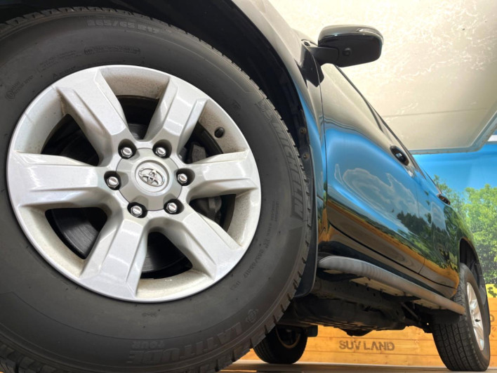 2016 Toyota Land Cruiser Prado CBA-TRJ150W (UW-6a55aa652922a)[24]